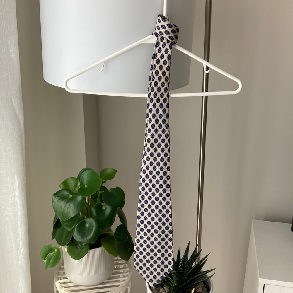 Yves Saint Laurent 100% Silk Vintage Tie